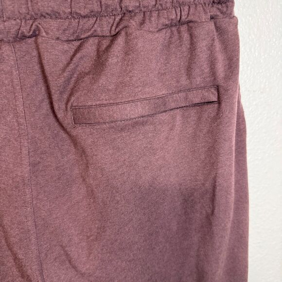 Vuori Ponto Performance Pants Mens Size L Burgundy Dreamknit Relaxed Fit - Picture 6 of 10